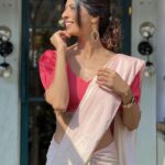Aishwarya Sakhuja Instagram - May your Holi be filled with sweet moments and memories to cherish for lifetime ❤️ ✨ Happy Holi ✨ . . 🥻: @labelshivaninirupam 📍: @official360degrees . . #MyHoli2023 #Holi2023 #HappyHoli #festival #festivevibes #festivewear #indianoutfit #ootd #instagood #instamood #instadaily #aishwaryasakhuja