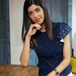 Aishwarya Sakhuja Instagram - New Year, New Me!🤞🏻 . . #newyear #newme #2022 #oldhabbits #happiness #cheer #fun #weekend #festivevibes #december #reels #instareels #fyp #goodtimes #goodvibes #aishwaryasakhuja