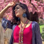 Aishwarya Sakhuja Instagram - Soul full of sunshine ☀️🌻 . . 👚: @yaminibhansali 📍: @truetrammtrunk . . #sunshine #goodvibes #stylefile #lookbook #photooftheday #aishwaryasakhuja