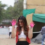 Akanksha Puri Instagram - Rang barse ……💋 . . #holi #festival #color #love #smile #happy #goodvibes #photography #instagood #instagram #beingme #akankshapuri #❤️ . Pic credit @ajaypatilphotography
