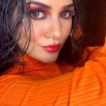 Akansha Chamola Instagram - SMACK💥 . . . . . . . . . . . . .. . . . . . . . . . #glammakeup #glamgirls #instareels #reelitfeelit #reelkarofeelkaro #reelgram #reelsindia #makeuptransformation #makeupideas #makeuptransition #transitionreels #reelideas #prettygirls #makeupgoals #trending #foryou #instalike #instalook