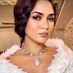 Akansha Chamola Instagram - 🕊🕊🕊 I am obsessed with Women supporting ,encouraging and empowering other Women ….. Just realised that 80%of my followers are females so wanted to thank everyone of you for all the love n support …. keep up the #sisterhood .. . . . . . . . . . . . . . . . . . . . . . . . . . . . . . . . . . #womensupportingwomen #positivevibes #positivequotes #instamakeup #instalook #instahair #instaeye #glammakeup #prettygirls #instafashion #makeupideas #instafashion #fashiongram #instaface #cutegirls😘 #white