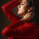 Akansha Chamola Instagram - 🌹🌹🌹 📸 @artographybysagar asst. 📸 @me_photowala_shyam HMUA @nikksmua @nikksmakeupartist styled by @styledby_niral . . . . . . . . . . . . . . . . . . . . . . . #photoshootideas #fashionpost #fashionphotography #styleinspo #photoshoot #lookbook #stylediary #trending #prettygirls #prettylittleliars #sassygirl #portraitphotography #stylegram #instahair #instalook #instamakeup #glamdoll #browneyes #browngirl #brownskingirls #red #cutegirls😘 #reddress #outfitideas #sequindress #sequins #glittermakeup