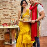 Akansha Chamola Instagram - Behind every husband who thinks he wears the pants ….. is a wife who told him which pair to wear …. quite literal in our case 🥰🥰🥰🥰 . . . . . . . . . . . . . . . . . . . . . . . . . #karwachauth #karwachauthspecial #indianfestivewear #indiansaree #gold #couplegoals #marriedcouple #instacouple #instacute #instalove #instafashion #instafam #aboutlastnight #desi #indianfestival #couplegram #funnycaptions #instamood