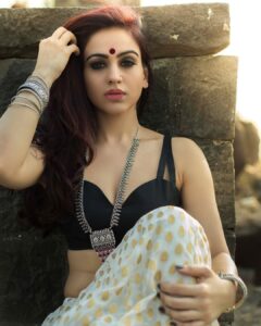 Aksha Pardasany Instagram - Mood!