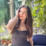 Aksha Pardasany Instagram - Summering 🌸