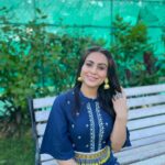 Aksha Pardasany Instagram - Wish your day was as pretty as my jhumkas ☘️ #shoot #shootdiaries