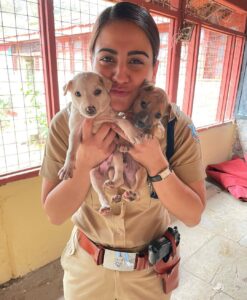Aksha Pardasany Instagram - The only ones Dolly is kind to in #Jamtara