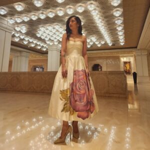 Akshara Haasan Instagram - Honoured to have been part of @newindianexpress Devi awards event. Truly inspired by the women who were recognised for their inspiring work.

MAKE UP @abhiramisivakumar 
Stylist @navadevi.rajkumar 
Outfit designer : @malarvikrambridalcouture
