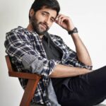 Akshay Oberoi Instagram - Thinking of some cool #wednesdaywisdom quote to add here! 🦦 #Midweek #MidweekBlues #Wednesday #WednesdayThoughts