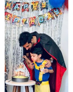 Akshay Oberoi Instagram - And just like that, he's 6! ❤️

#AvyaansBirthday #FatherSon #HappyBirthday #HomemadeCostumes