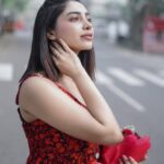 Ameya Mathew Instagram - ഗുഡ് ബൈ ടു സിംഗിൾ ലൈഫ്...😁 Finally it’s time to end കരിദിനാചാരണം in every Valentine's Day… 😌 And that's the end of my Single Life Era 😉😝, Dear Valentine_____________❤️🧿 ! (Surprise 🫣🤫🫢) . 📸 @__.p.b.___ 🙌🏻 . #happyvalentinesday #mylove #worththewait #happilycommitted #❤️ Trivandrum, India
