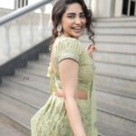 Ameya Mathew Instagram - നൻപകൽ നേരത്ത് കറക്കം !😌😁💚 . 📸 @bibin_framemake @framemakeweddings 👗 @jishnuandvishnu 💄 @soniyamakeoverstudio . #bestieswedding #💍 #❤️ Trivandrum, India