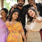 Ammu Abhirami Instagram - Everything about them🤍 Everything about this set🤍 Everything about this entire experience is just🥹🤌🏻🧿! Little did I know this show would give me bonds that I would happily carry till eternity🥹🧿… Forever thankful, grateful🤍 #omnamahshivaya ✨ Pc: Beautifully captured by @dhanush__photography ☺️.