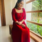 Amrutha Nair Instagram - “There is a shade of red for every woman." Outfit @meraki_designer_boutique Pic @__.rev_athi___ Sis😘 Trivandrum, India