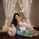 Amulya Instagram - ನಮ್ಮ ಮುದ್ದು ಕಣ್ಮಣಿಗಳ ಮೊದಲ ಬೆಳಕಿನ ಹಬ್ಬ … ದೀಪಾವಳಿಯ ಶುಭಾಶಯಗಳು 💥💫 #diwali #staysafe Photography - @giggly_tots Make up - @divyagowda670 Designed by - @sanvis_boutique Kids costume - @osaradesignerstudio