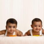 Amulya Instagram - This year i celebrate my first birthday as a new mommy with my Son-Shines which will be my most precious and forever growing , glowing gift as each year goes by. Cherishing their growth and enjoying their tiny feet as the walk the path of life. Happy birthday to the new mommy that I’ve become ♥️🍀 @jagdishrchandra Photography - @giggly_tots