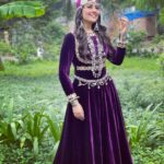 Anagha Bhosale Instagram - Kashmir Mein, Tu Kanyakumari❤️ Good morning fam🦚, hope you have a wonderful week ahead. #anaghabhosale