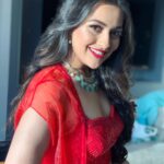 Anagha Bhosale Instagram - Red is a bit of ...everything classy everything crazy . Stay tuned @erthlabel Coming soon.