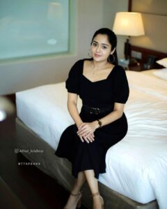 Ananya Instagram - Black has something to say!
@jo_makeup_artist 
@btt_speakzz 
@athul_krishna________ 
@nidhinmaniyan