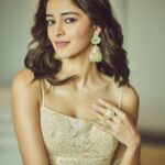 Ananya Panday Instagram - Chennai - nan ungalai kaadhalik kiren!!! You filled us with so much love (and rasam rice) 🫶🏼🥹 #Liger25thAugust Chennai, India