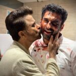 Anil Kapoor Instagram - What can I say...I like them bloody 🤷🏽‍♂️ @adityaroykapur @disneyplushotstar #thenightmanager India
