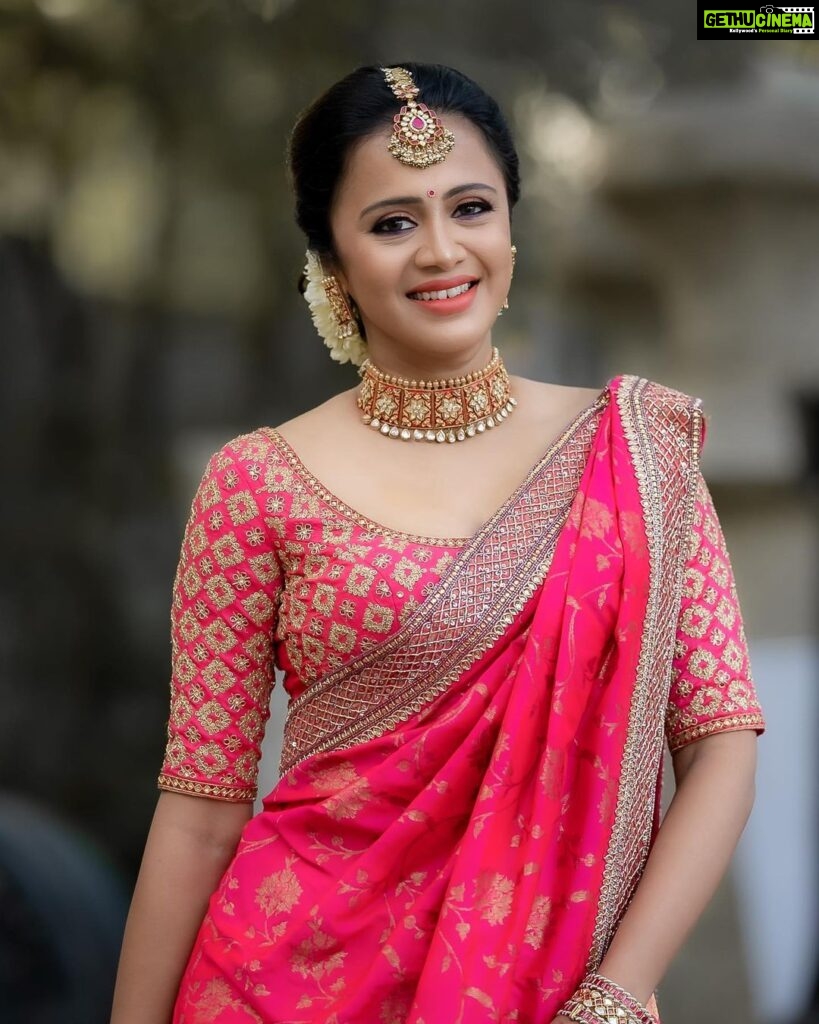 Anjana Rangan Instagram - When you are a part of #ps2 #ponniyinselvan grandeur, you cant stop with just one picture or one post! More to come! 🙈💕💖 Outfit @studio149 💕 Photography : @camerasenthil✨ Makeup : @ashmakeupandhairdo ❤️ Jewellery : @bronzerbridaljewellery Thank you @lyca_productions as always for the oppurtunity❤️ @charanvfx1 And thank u @madrastalkies ❤️