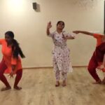 Anju Aravind Instagram - Jathiswaram with my students ( A3D) Bengaluru