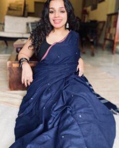 Ann Augustine Instagram - Mood Indigo!🌸
 

#sareelove#indigolovers#random#jhumkas#silver#jewelleryaddict#coffeelover#art#bestrainer#curls#curlyhair#artlover