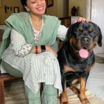 Ann Augustine Instagram – Mine ❤️

#mine#me&mine#oza#dogsofinstagram#rottweiler#dogsarefamily#adopt#adoptdontshop#family#dogsarethebest#unconditionallove#indie#curls#curlyhair#coffeelover#jewelleryaddict#artlover