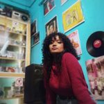 Anna Ben Instagram - “If you ever get lonely, just go to the record store and visit your friends” • • Peppermint records By @_sevenstitches_ @whiteshadowsfilms Happy helpers @jeremiahderozario @varunasi Location @rainbowmusiccafe_cochin