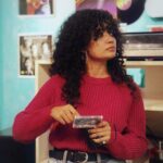Anna Ben Instagram - “If you ever get lonely, just go to the record store and visit your friends” • • Peppermint records By @_sevenstitches_ @whiteshadowsfilms Happy helpers @jeremiahderozario @varunasi Location @rainbowmusiccafe_cochin