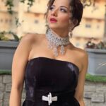 Antara Biswas Instagram - Always Wear Your Invisible Crown 👑…. Styled by: @tripzarora @rina_mane25 📸: @deepakpathak663 Mua: @sumitsenapati5558 Hairstyling: @kalpanathore #beqaboo