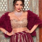 Antara Biswas Instagram - Fashion Is About Dreaming And Making Other People Dream ❤️… Thank You @tripzarora for styling me beautifully… @rina_mane25 Mua: @sumitsenapati5558 Hairstyling: @kalpanathore 📸: @deepakpathak663 thanks for clicking me always… #beqaboo #upcoming #look #beautiful #ruffledress #indian #look #happyme