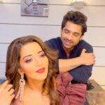 Antara Biswas Instagram - Wah wah @aslimonalisa 🤣🤣🤣🤣 . . . #Bekaaboo #OnSet #Adiraj #Yamini #Abhishekakumar #comicreels #Monalisa