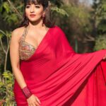 Antara Biswas Instagram - ♥️♥️♥️…. Styled by: @tripzarora Mua: @makeupbyshahrooq Hairstyling: @rajashree786patil786 📸: @deepakpathak663 Mumbai, Maharashtra