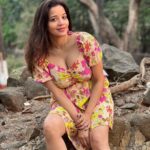 Antara Biswas Instagram - Think Pretty 🤩… Think Pink 🌸… #goodmorning #world #goodvibesonly 📸: @deepakpathak663