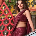 Antara Biswas Instagram - She is Free In Her Wildness … She Is A Wanderess… A Drop Of Free Water ❤️…. Styled by: @tripzarora Draped by: @rina_mane25 Mua: @makeupbyshahrooq Hairstyling: @kalpanathore 📸: @deepakpathak663 #beqaboo #colorstv