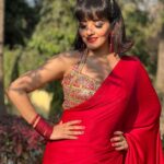 Antara Biswas Instagram - ♥️♥️♥️…. Styled by: @tripzarora Mua: @makeupbyshahrooq Hairstyling: @rajashree786patil786 📸: @deepakpathak663 Mumbai, Maharashtra