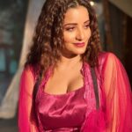 Antara Biswas Instagram - Have You Told You Lately That You Love You? 💜💜… 📸: @deepakpathak663 Mua: @sumitsenapati5558 Hairstyling: @kalpanathore