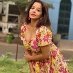 Antara Biswas Instagram - Think Pretty 🤩… Think Pink 🌸… #goodmorning #world #goodvibesonly 📸: @deepakpathak663