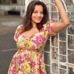 Antara Biswas Instagram - Think Pretty 🤩… Think Pink 🌸… #goodmorning #world #goodvibesonly 📸: @deepakpathak663