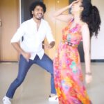 Anupama Parameswaran Instagram - Making promotions fun 🤣🤣🤣 #butterflymovie🦋 releasing on December 29th only on @disneyplushstel 😁 Do ur version of the song and tag us 😍
