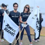 Anushka Ranjan Instagram - Yesterday was an eye opener.. we have treated our planet like a trash can but it’s time to be a better citizen of the world and do the right thing. Thank you @adidasindia and @afrozshah_ for organising such events where you make people aware of what the reality truly is. It was an amazing morning - running is always fun but running for a cause makes it even more special🌏🤎 #RunForTheOceans #WorldEnvironmentDay Versova, Mumbai