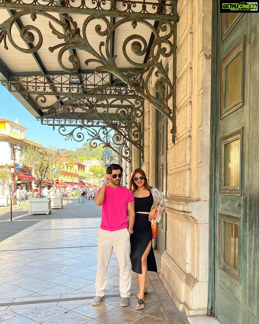 Anushka Ranjan Instagram - Isn’t this place so ‘Nice’🤓💚 Vieux-Nice ...