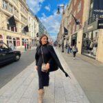 Anushka Ranjan Instagram - 🏛 London, United Kingdom