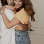 Anushka Ranjan Instagram - Your wish is our command… Here’s introducing the second episode of the “At Home With Newlyweds’ with @kohler_india Feat. @anushkaranjan & @adityaseal ✨ The lovely duo took us through their luxe home, the bathroom must haves, the necessary lighting and spilled some beans about their newlywed lives! Watch on to see for yourself… 1. Interview Dress on Anushka : @hemantandnandita @paioshoes Aditya : @zara 2. Denim look Wearing own clothes 3. Evening look On Anushka : @houseofeda On Aditya : @bharatkathuriaofficial #AtHomeWithNewlyweds #AtHomeWithKohler #KohlerIndia #Wedmegood