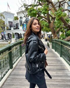 Anushka Ranjan Instagram - Amrican🤙🏼