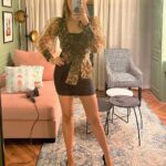 Anushka Ranjan Instagram - Mirror mirror on the wall 💚