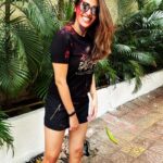 Anushka Ranjan Instagram - Happy Holi beautiful world💚❤️ here’s wishing y’all always have a life full of Color and happiness and lots of big wide smiles 🤓 #HappyHoli